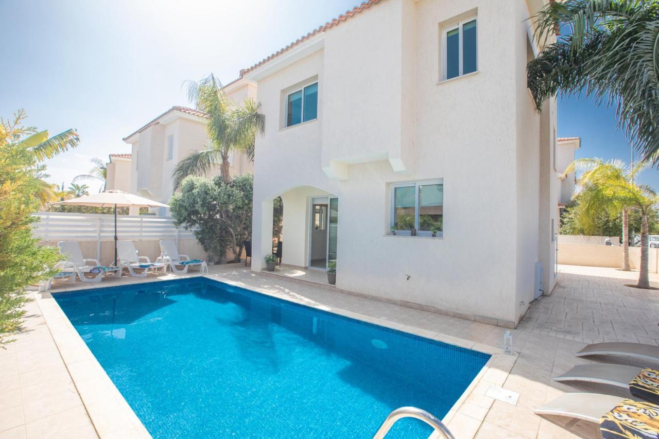 George'S Lux Villa 普罗塔拉斯 外观 照片