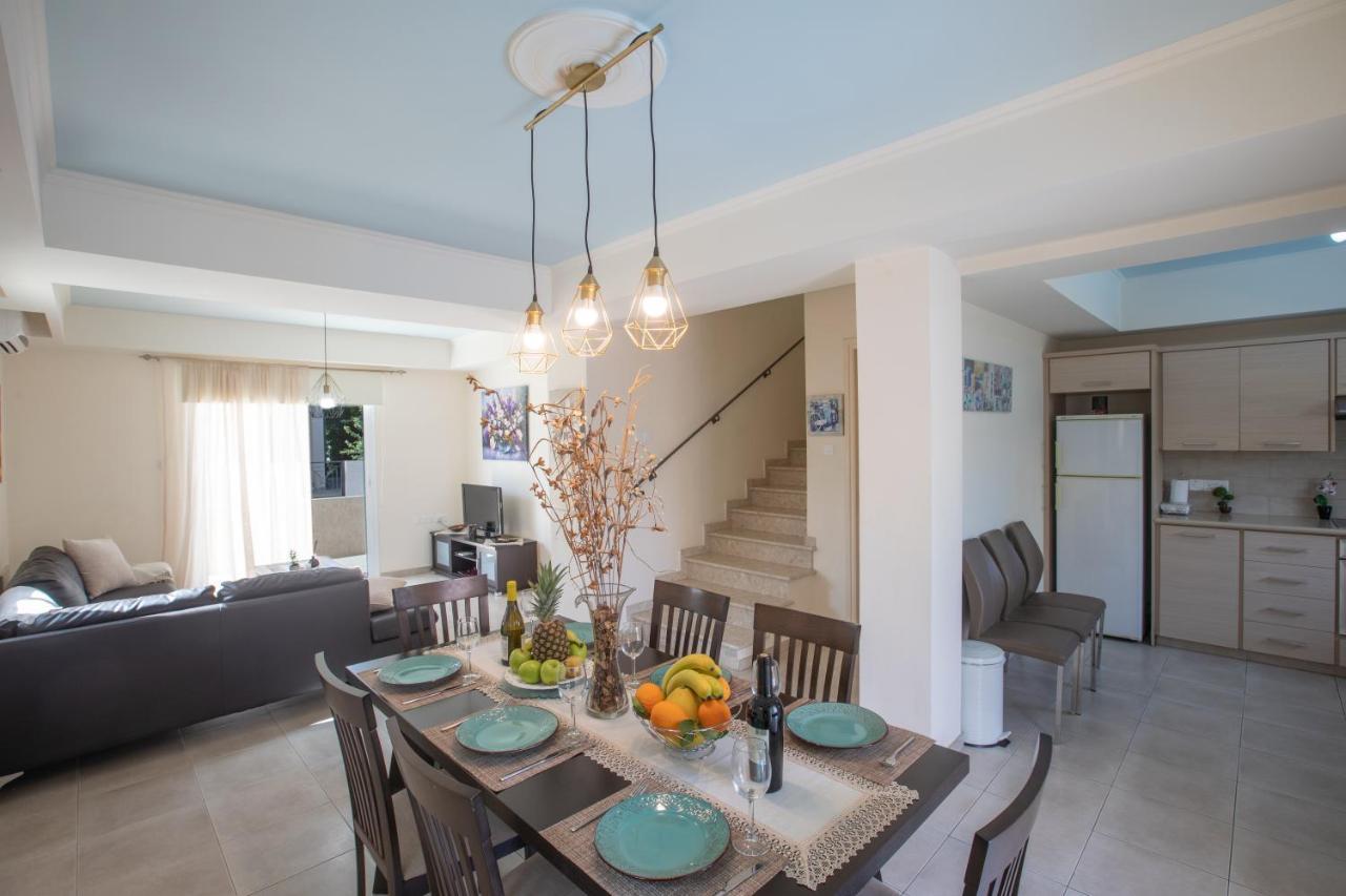 George'S Lux Villa 普罗塔拉斯 外观 照片