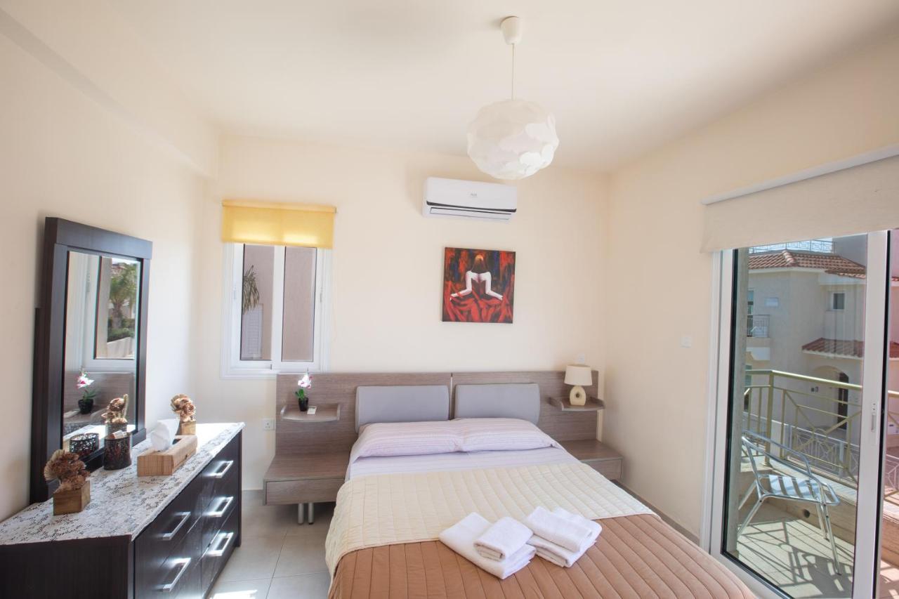 George'S Lux Villa 普罗塔拉斯 外观 照片